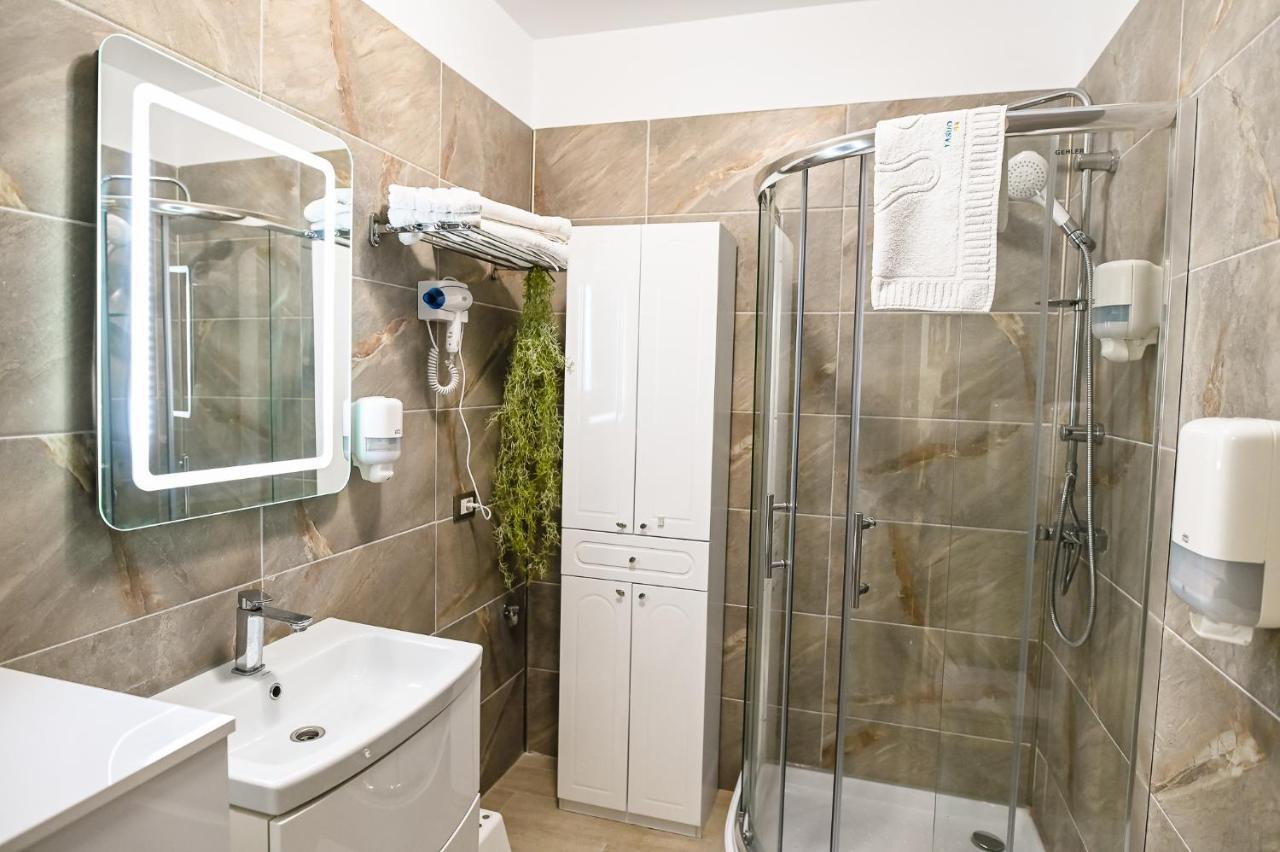 Teemo Beach Apartment, Alezzi Beach Resort Navodari Luaran gambar